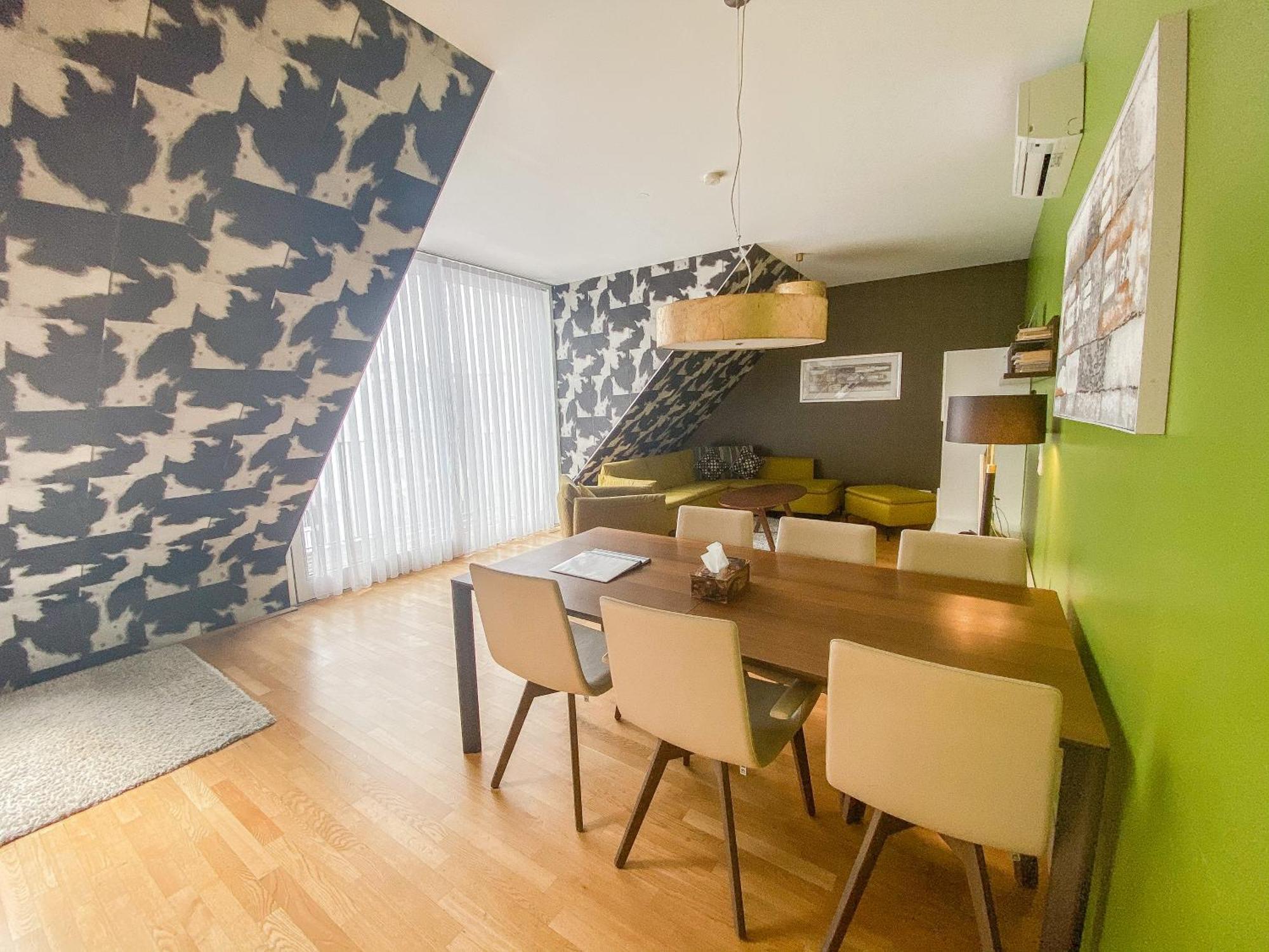 Abieshomes Serviced - Votivpark Apartmán